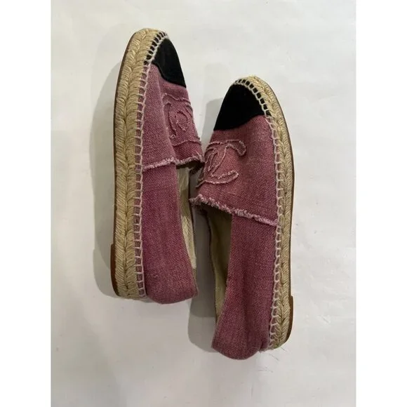 CHANEL Linen CC Espadrilles in Pink - Picture 5 of 7